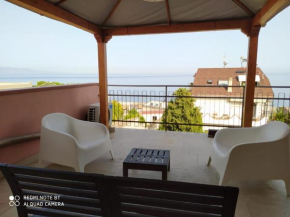 Pozzo Lazzaro Apartments Santa Teresa Di Riva